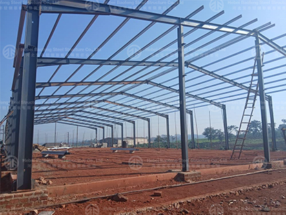 Steel structure warehouse build in Uganda